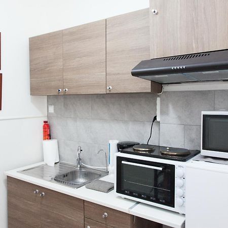 Cozy Apartment Near Stavros Niarchos Park Athens Ngoại thất bức ảnh