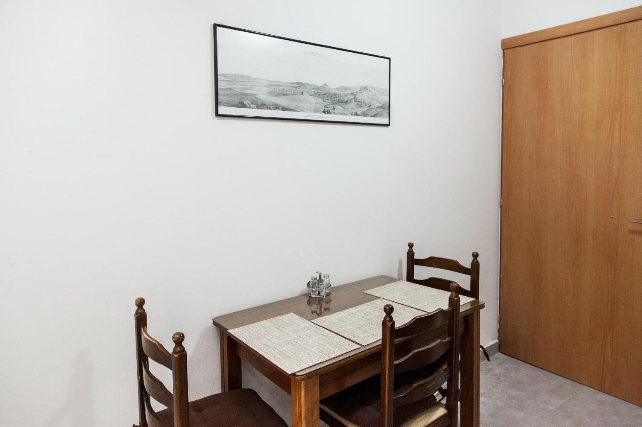 Cozy Apartment Near Stavros Niarchos Park Athens Ngoại thất bức ảnh