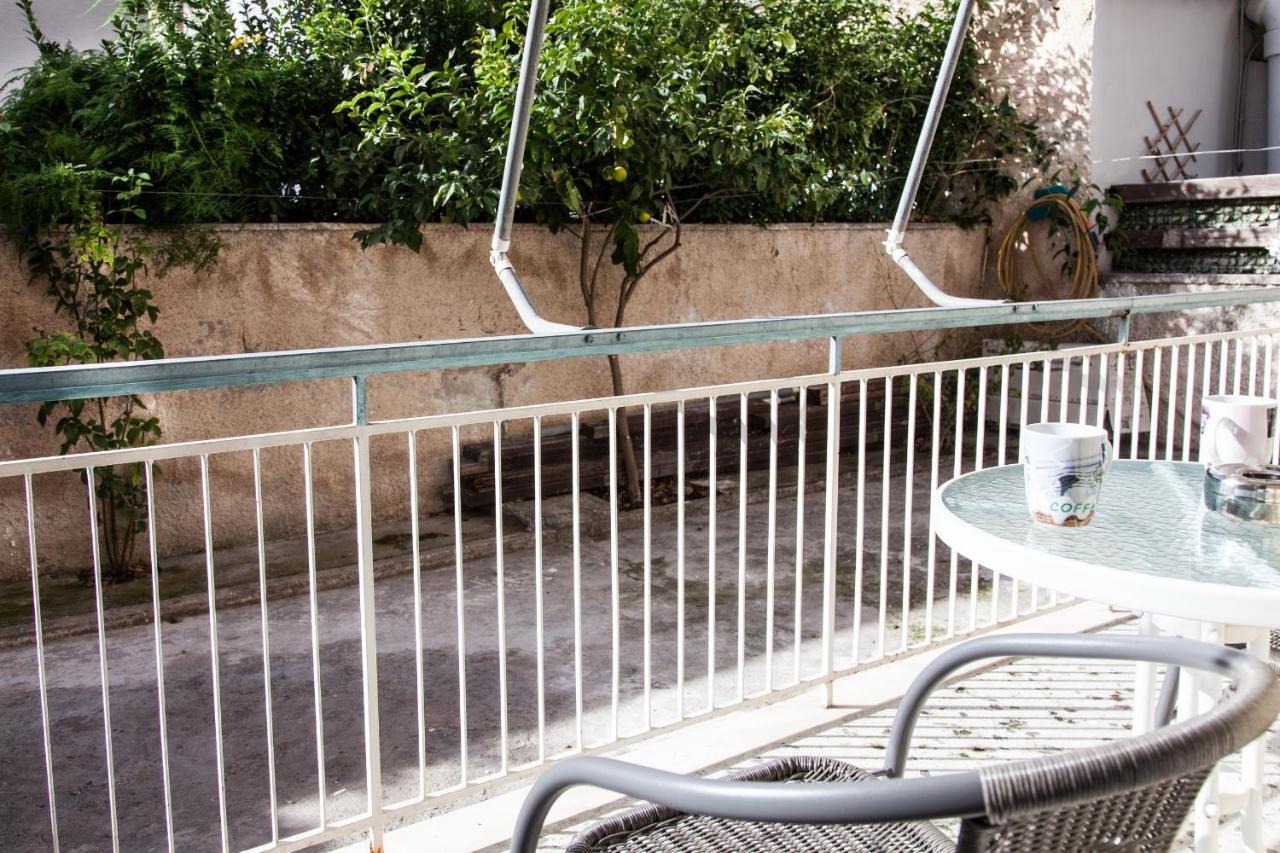 Cozy Apartment Near Stavros Niarchos Park Athens Ngoại thất bức ảnh