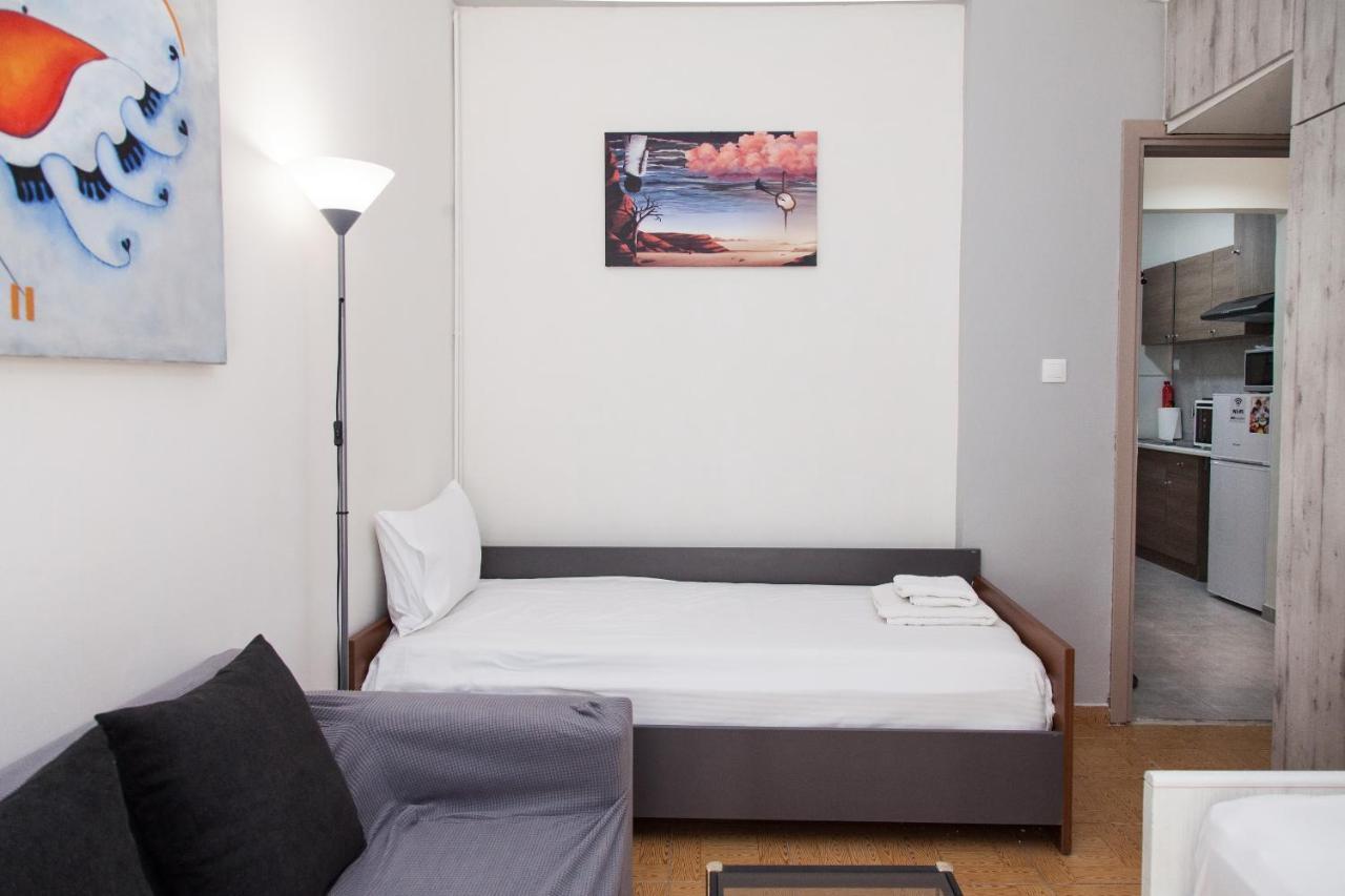 Cozy Apartment Near Stavros Niarchos Park Athens Ngoại thất bức ảnh